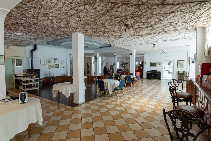 Malemi Organic Hotel Skala Kallonis Exterior photo